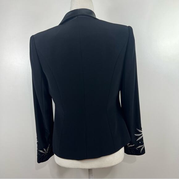 My Ferry Vintage Black 3D Textured Floral Sequin Beaded Detail Top & Blazer - Picture 14 of 15